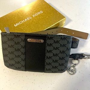 Michael Kors Waist bag 🆕🖤